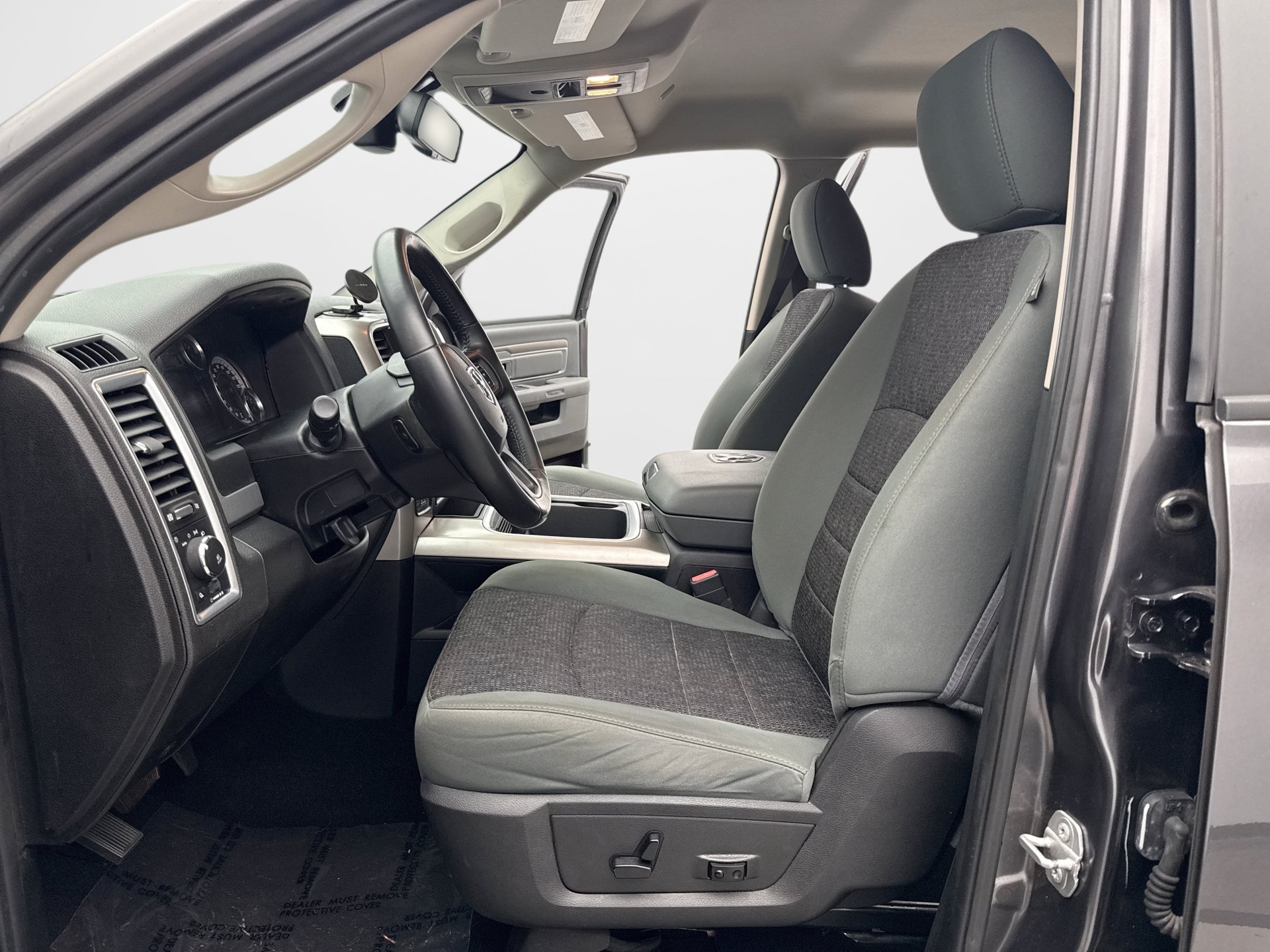 Used 2019 RAM 1500 Big Horn AWD/4WD image 13