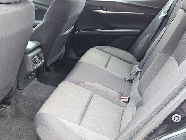 Used 2025 Toyota Camry LE image 28
