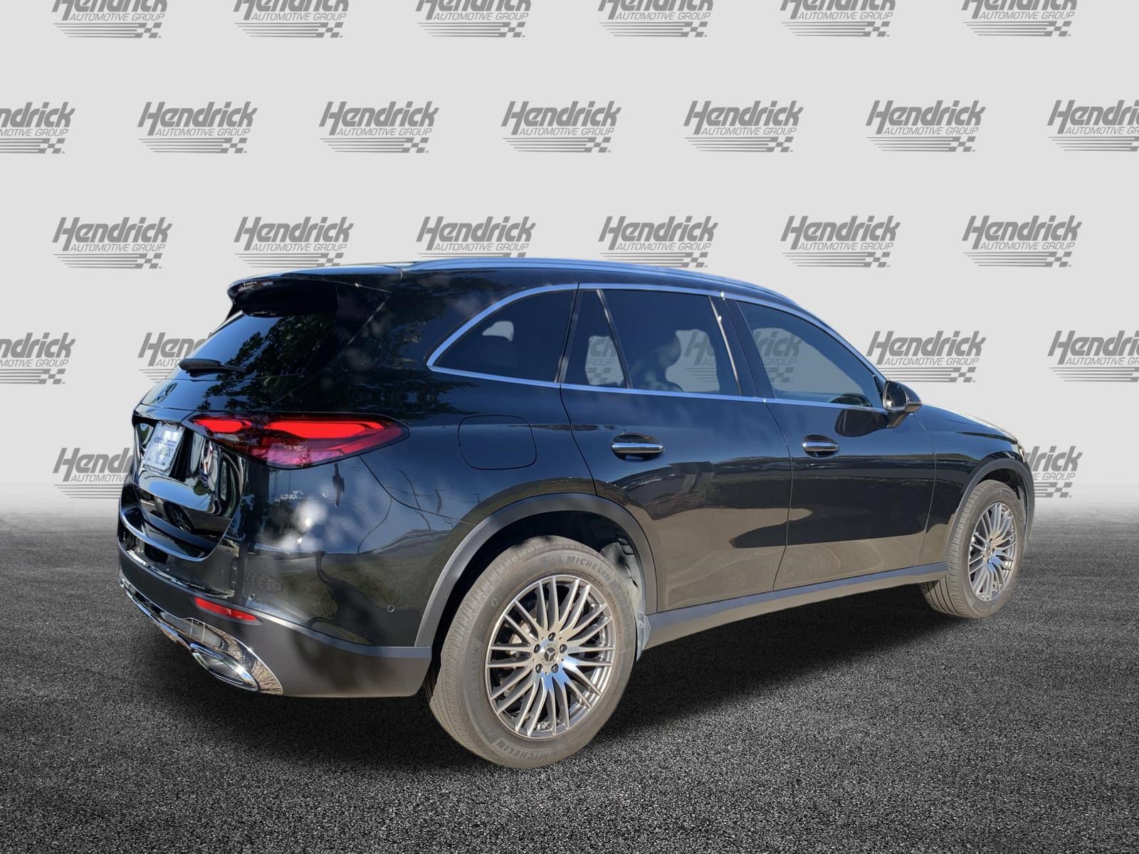 Used 2024 Mercedes-Benz GLC 300 image 10