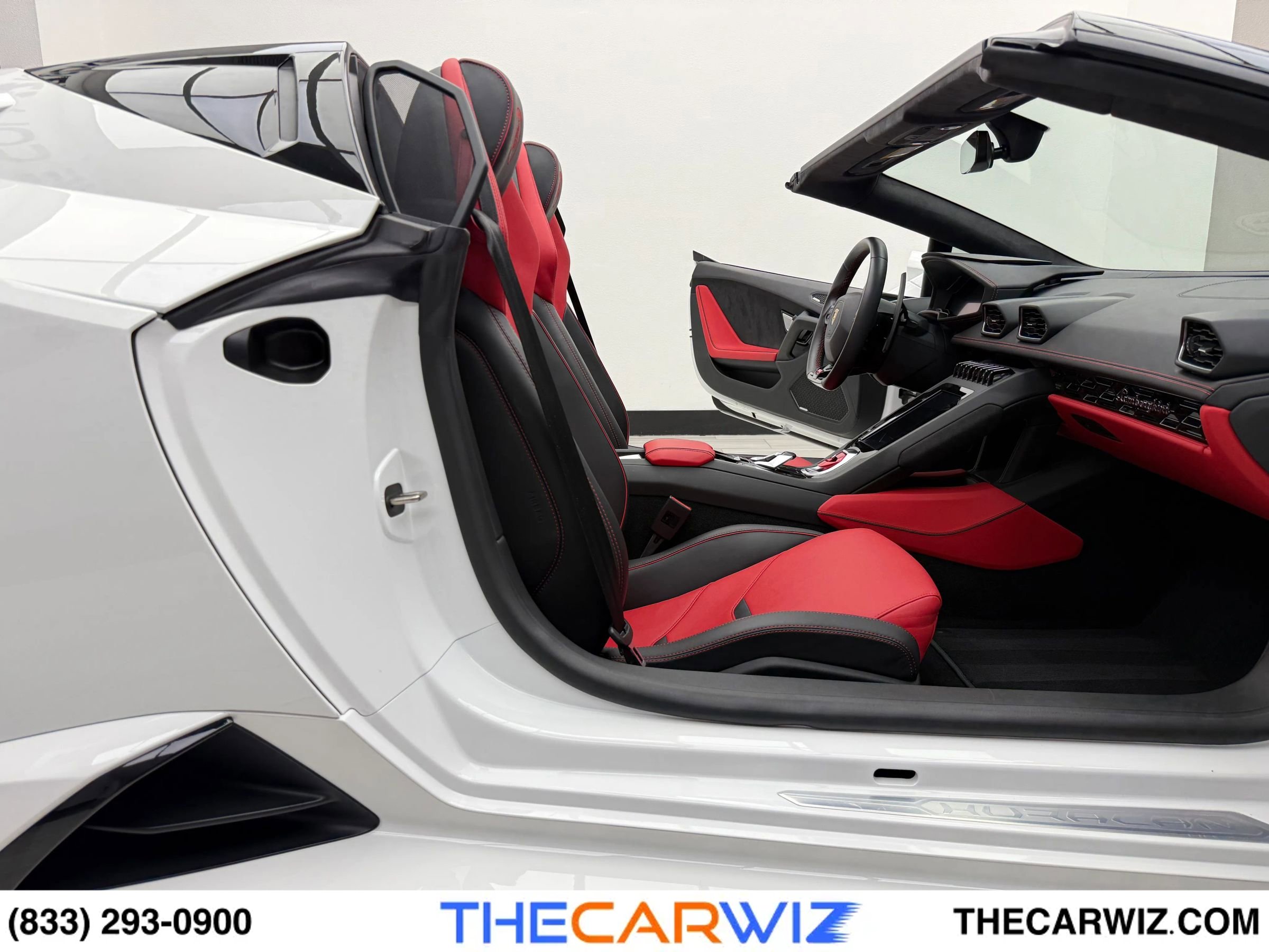 Used 2020 Lamborghini Huracan EVO image 86