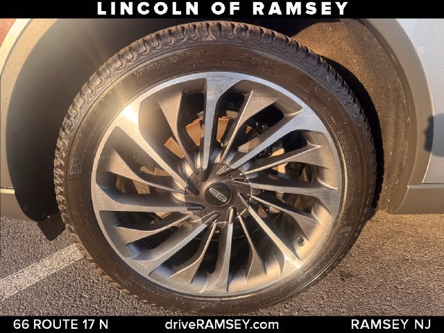 Certified 2021 Lincoln Aviator Reserve AWD/4WD image 29