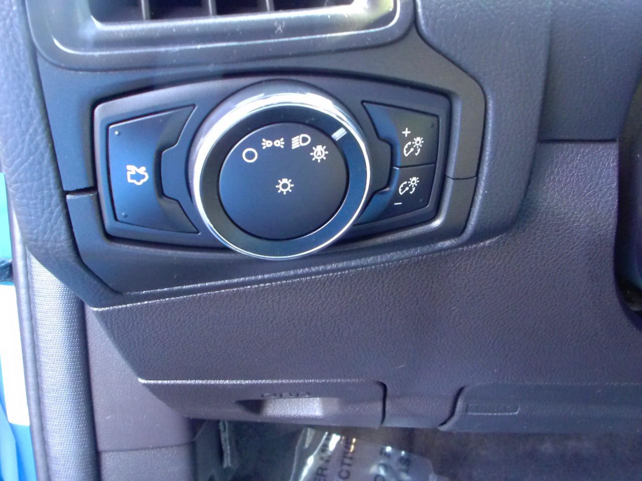 Used 2014 Ford Focus SE FWD image 13