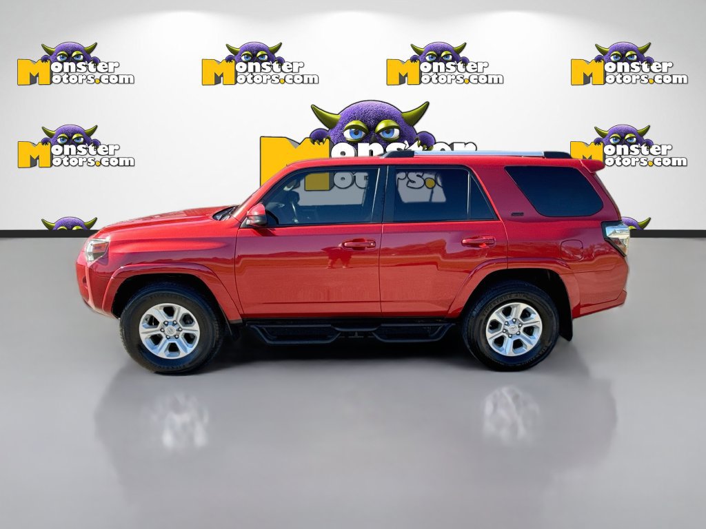 Used 2021 Toyota 4Runner SR5 AWD/4WD image 8