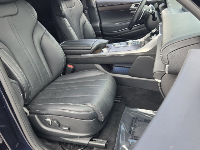 Used 2024 Genesis GV80 3.5T AWD/4WD image 16