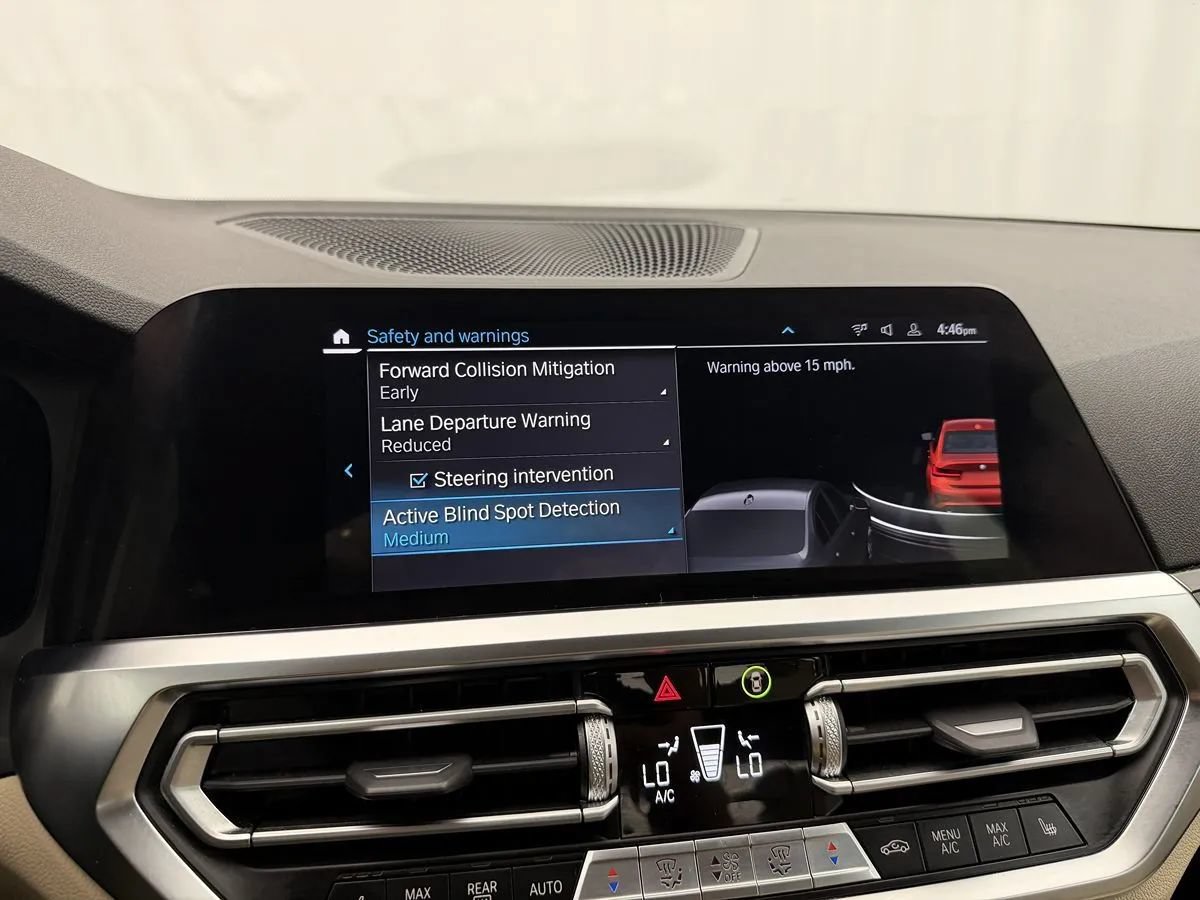 Used 2021 BMW 330i xDrive Sedan w/ Convenience Package AWD/4WD image 21