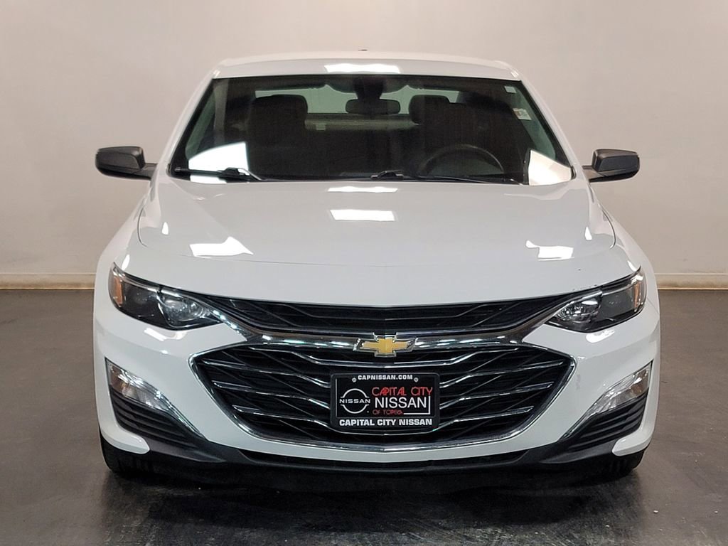 Used 2020 Chevrolet Malibu LS image 3