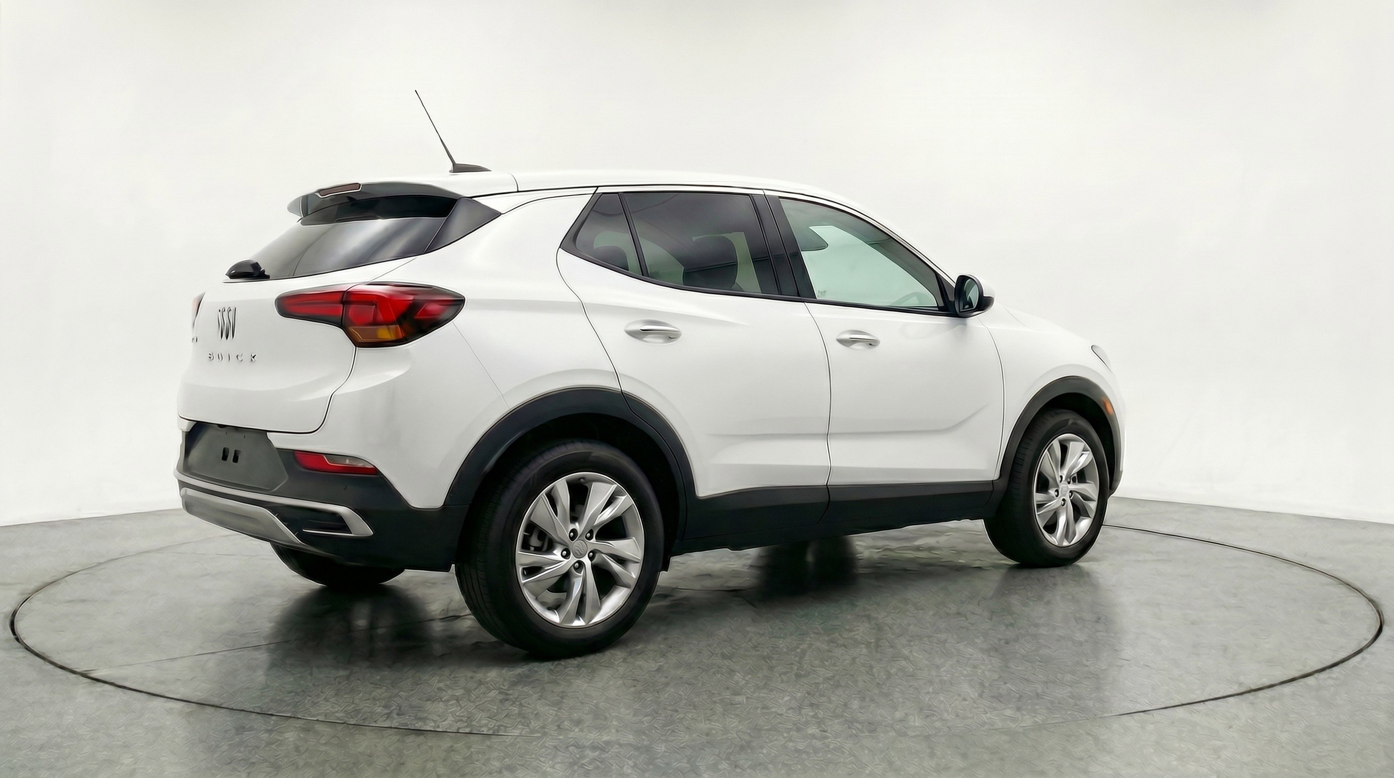 Used 2025 Buick Encore GX Preferred AWD/4WD image 9