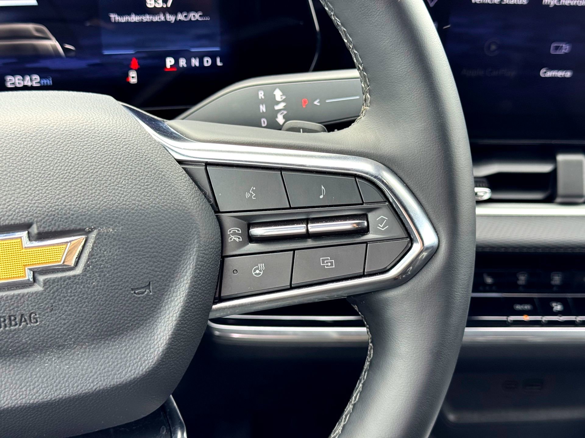 Used 2026 Chevrolet Equinox LT image 26