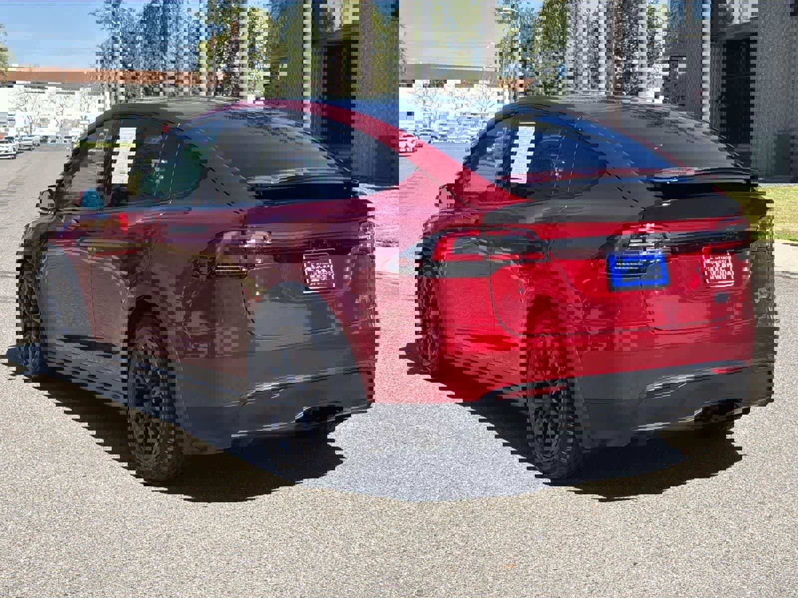 Used 2023 Tesla Model X Plaid image 4