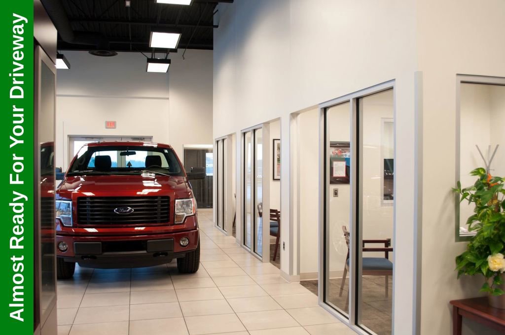 Used 2024 Ford Edge SEL w/ Convenience Package AWD/4WD image 19