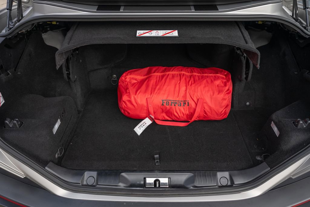 Certified 2019 Ferrari Portofino image 26