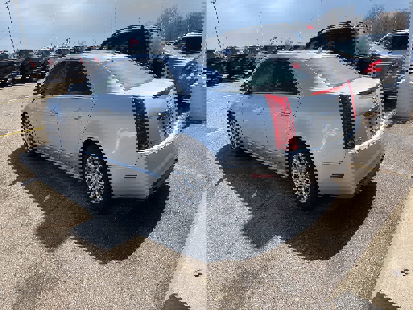 Used 2010 Cadillac CTS Luxury image 8