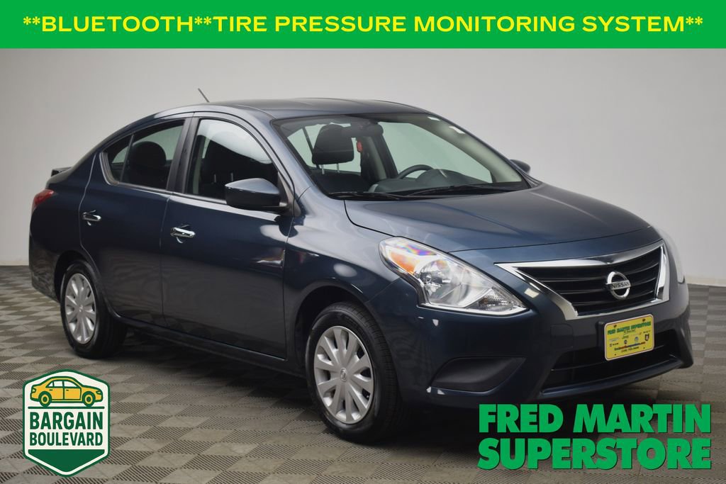 Used 2016 Nissan Versa SV