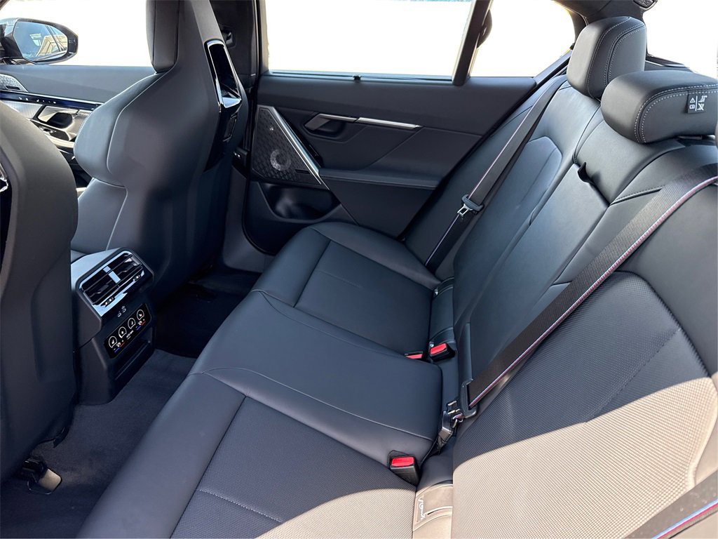 New 2026 BMW M5 w/ Executive Package image 10