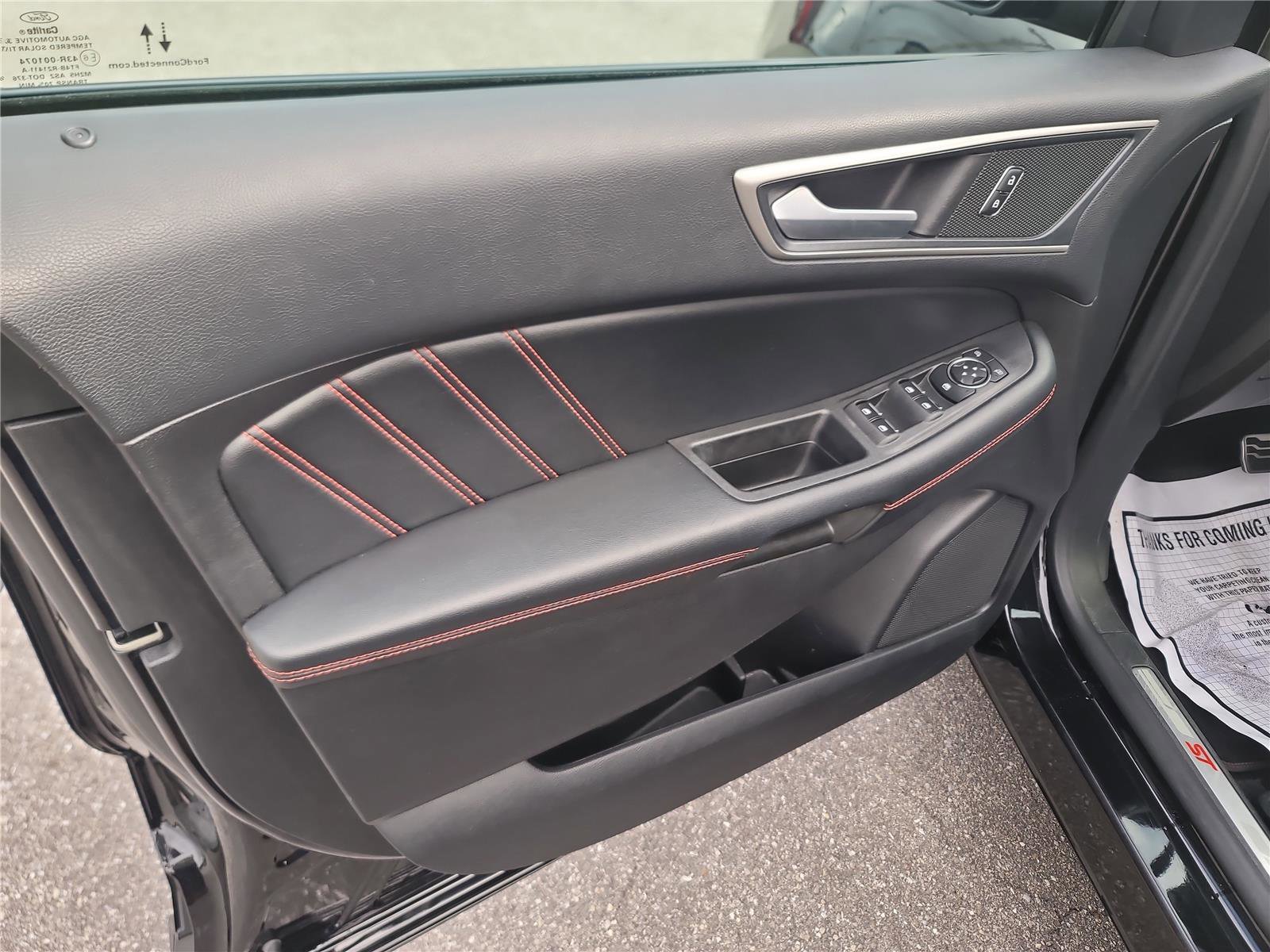 Used 2021 Ford Edge ST-Line image 12