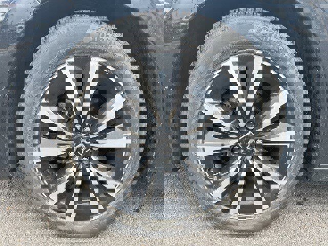 Used 2024 Honda Civic EX-L image 9