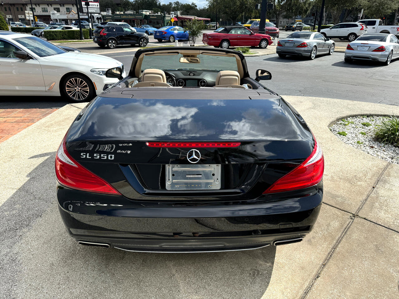 Used 2014 Mercedes-Benz SL 550 image 8