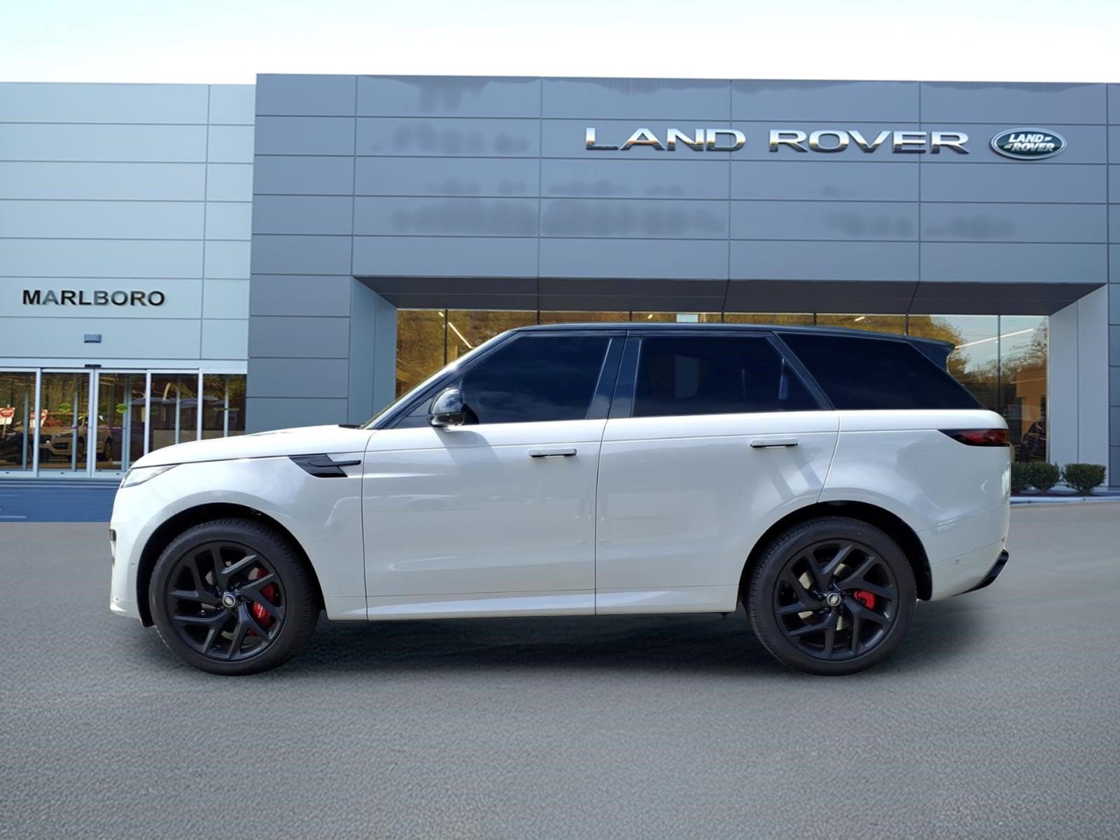 Certified 2024 Land Rover Range Rover Sport Dynamic SE AWD/4WD image 6