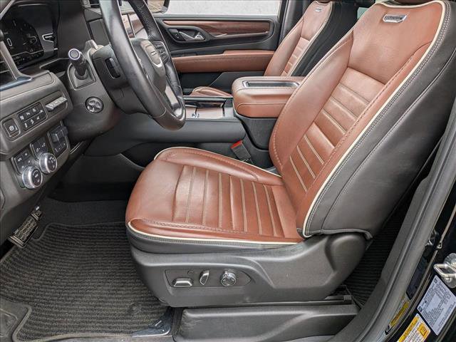 Used 2023 GMC Yukon XL Denali Ultimate AWD/4WD image 14