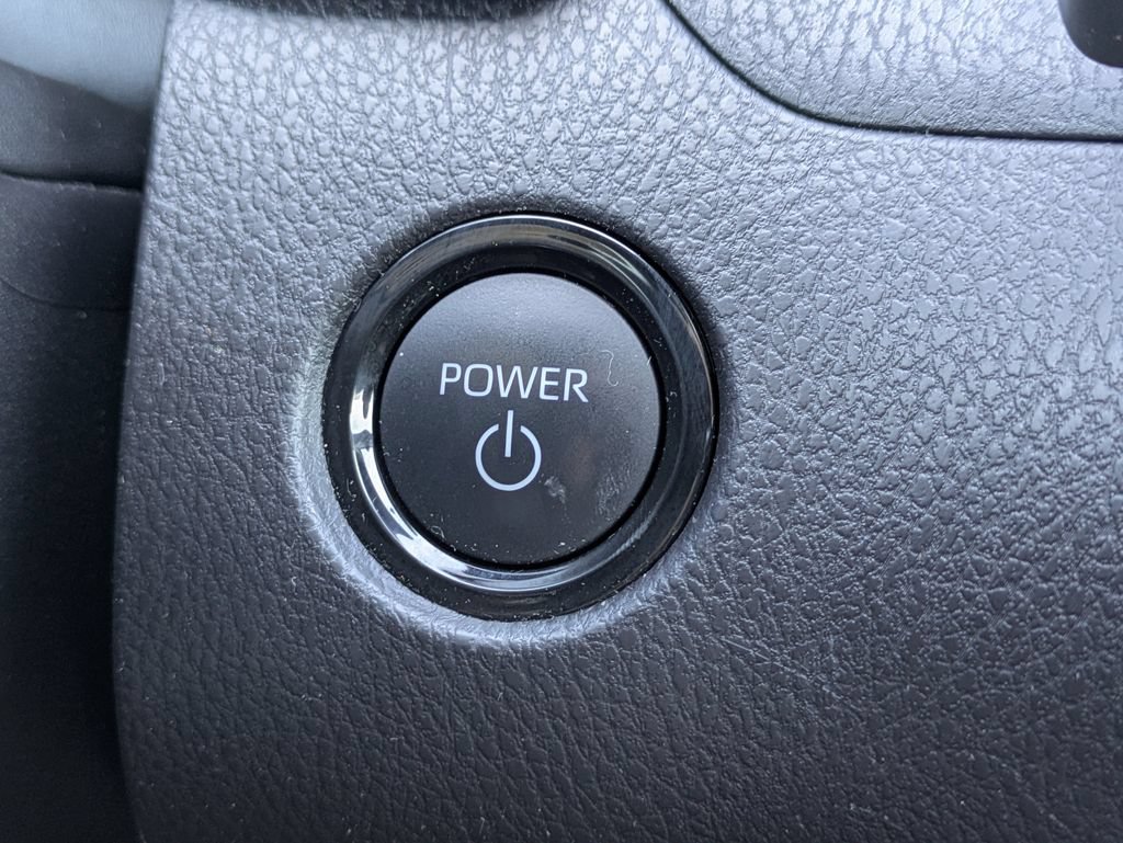 Used 2025 Toyota Camry LE FWD image 27