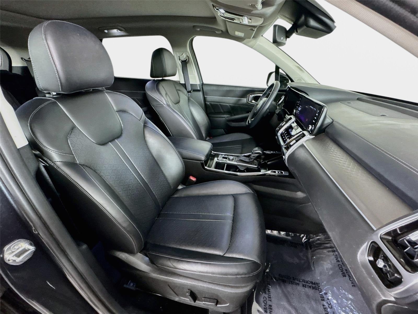 Certified 2023 Kia Sorento SX FWD image 29