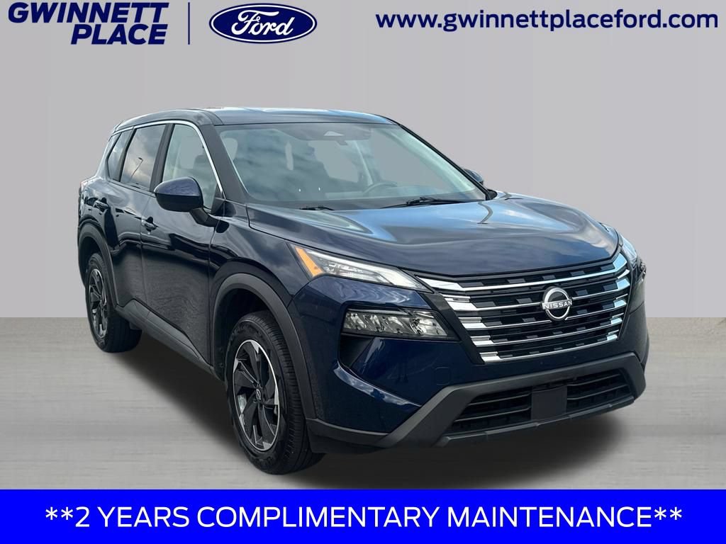 Used 2025 Nissan Rogue SV AWD/4WD image 3