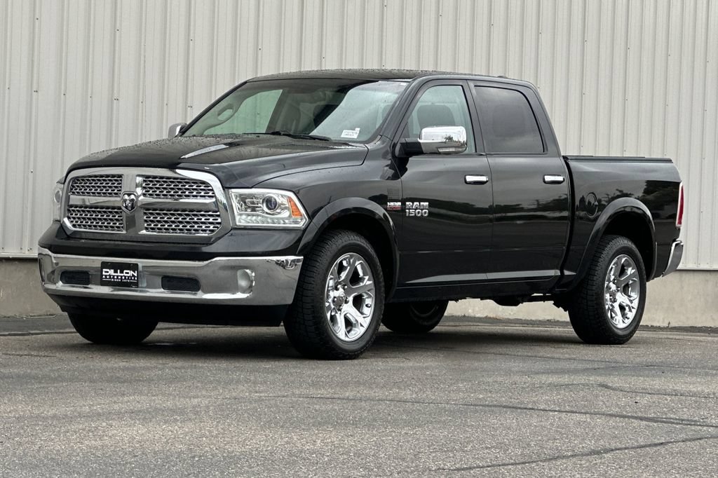 Used 2017 RAM 1500 Laramie AWD/4WD image 11