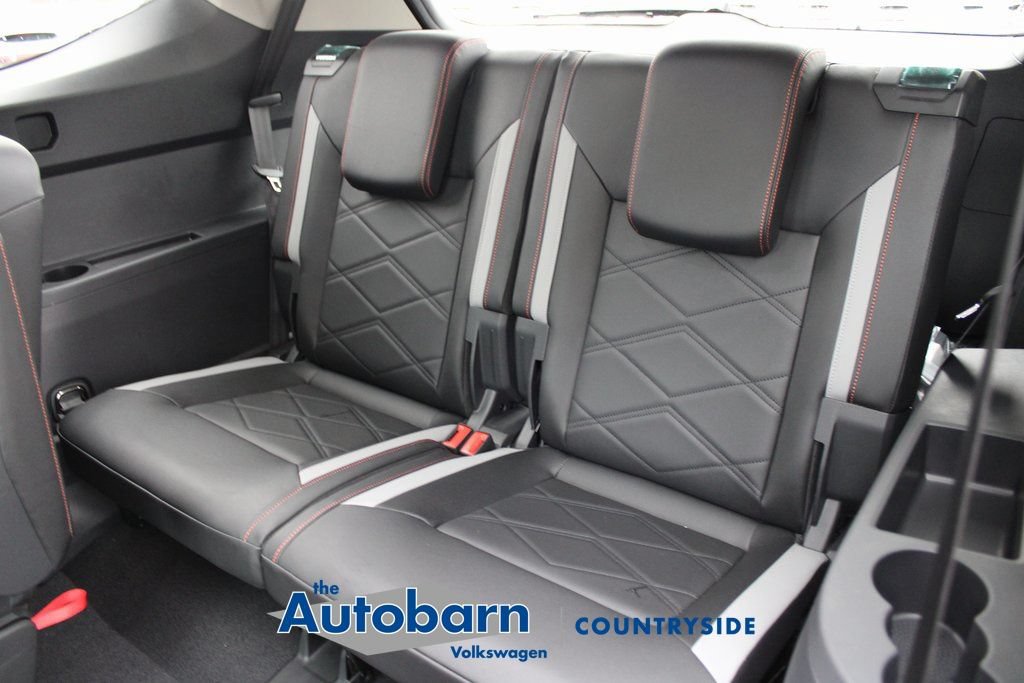 Used 2026 Volkswagen Atlas Peak Edition AWD/4WD image 20