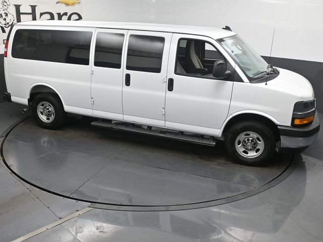 New 2025 Chevrolet Express 3500 LT w/ LT Preferred Equipment Group RWD image 18