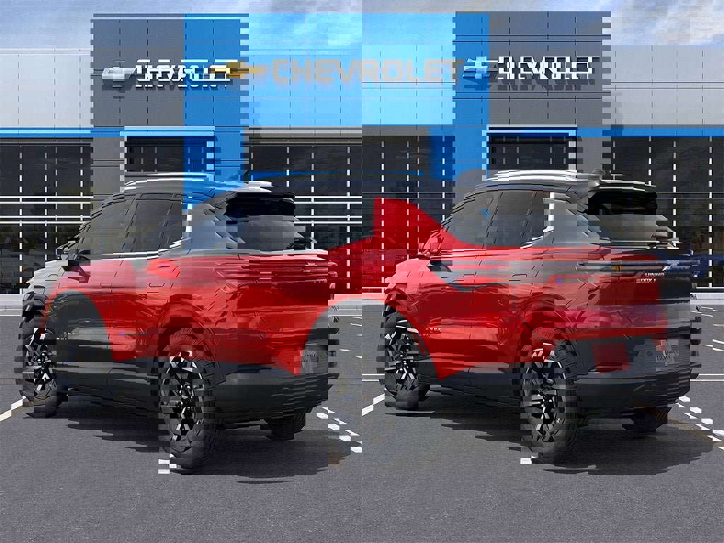 New 2026 Chevrolet Equinox EV LT image 4