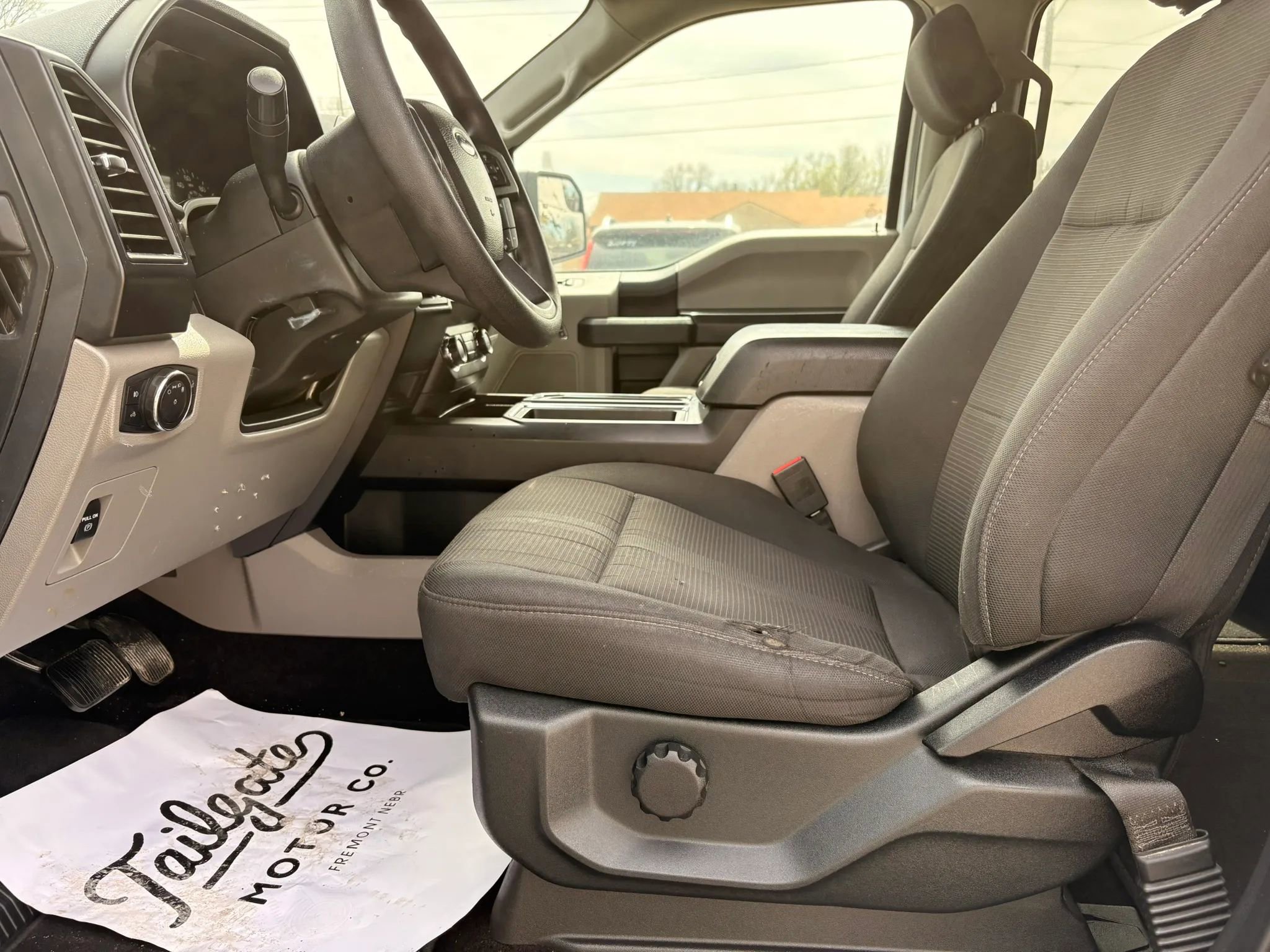 Used 2019 Ford F150 XL w/ Equipment Group 101A Mid AWD/4WD image 16