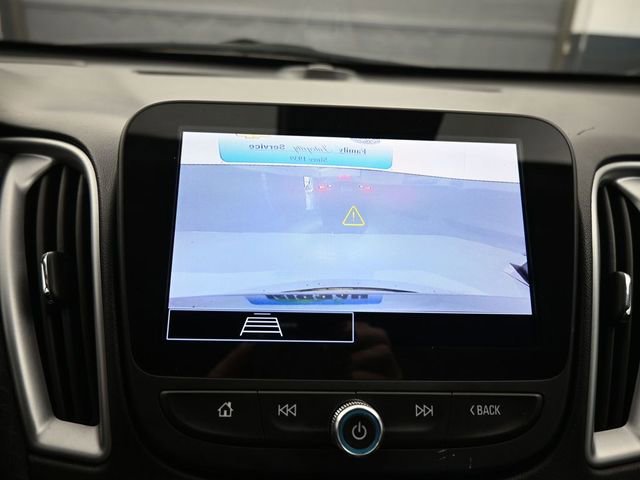 Used 2024 Chevrolet Malibu LT image 17