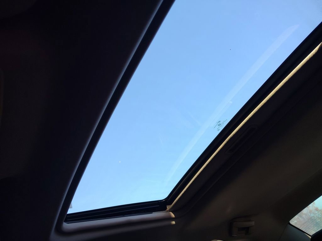 Used 2006 Chrysler 300 SRT8 w/ SRT Option Group II image 6