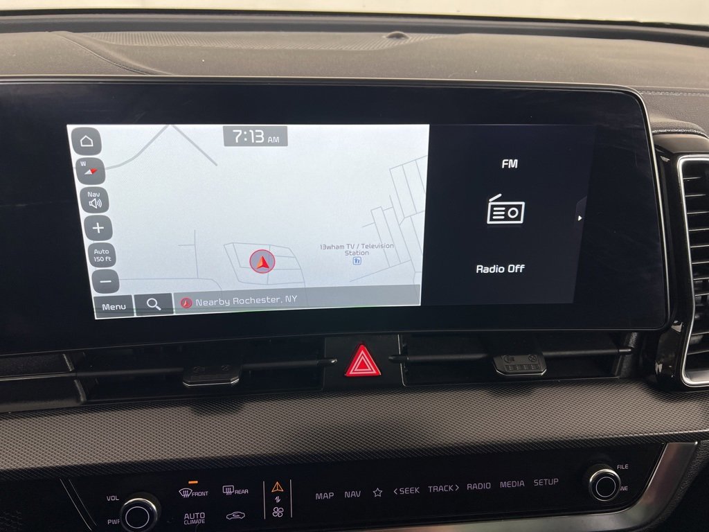 Used 2023 Kia Sportage SX image 7