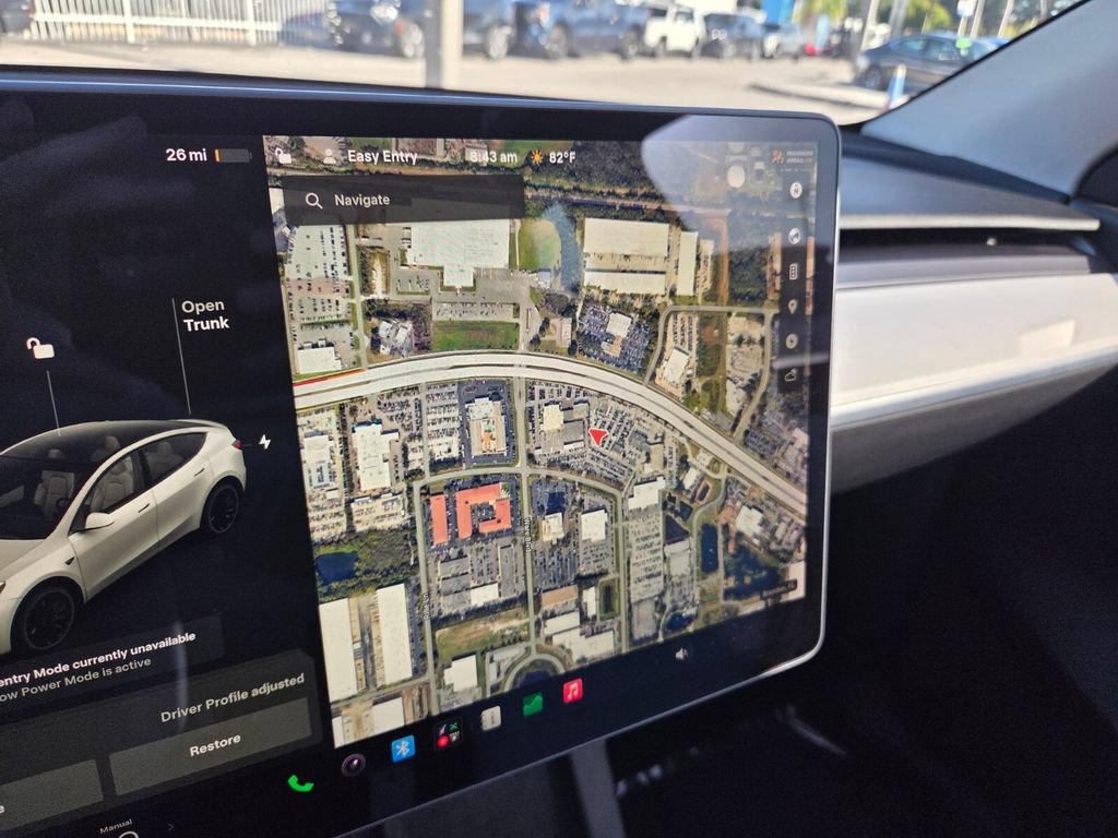 Used 2022 Tesla Model Y Performance AWD/4WD image 25