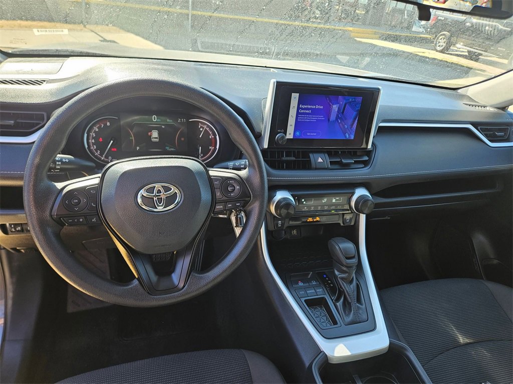 Used 2025 Toyota RAV4 LE image 17