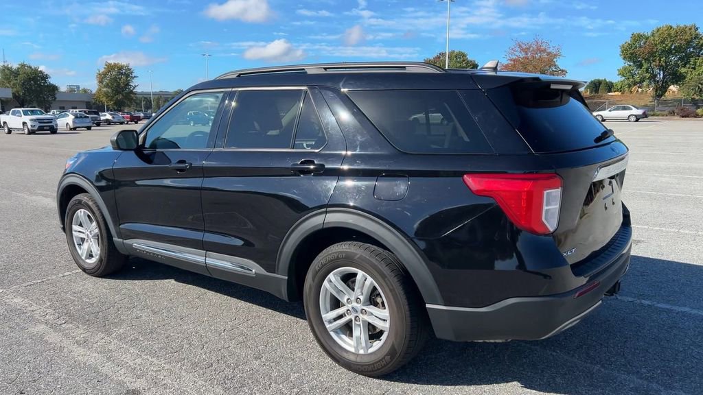 Used 2022 Ford Explorer XLT w/ Equipment Group 202A image 41