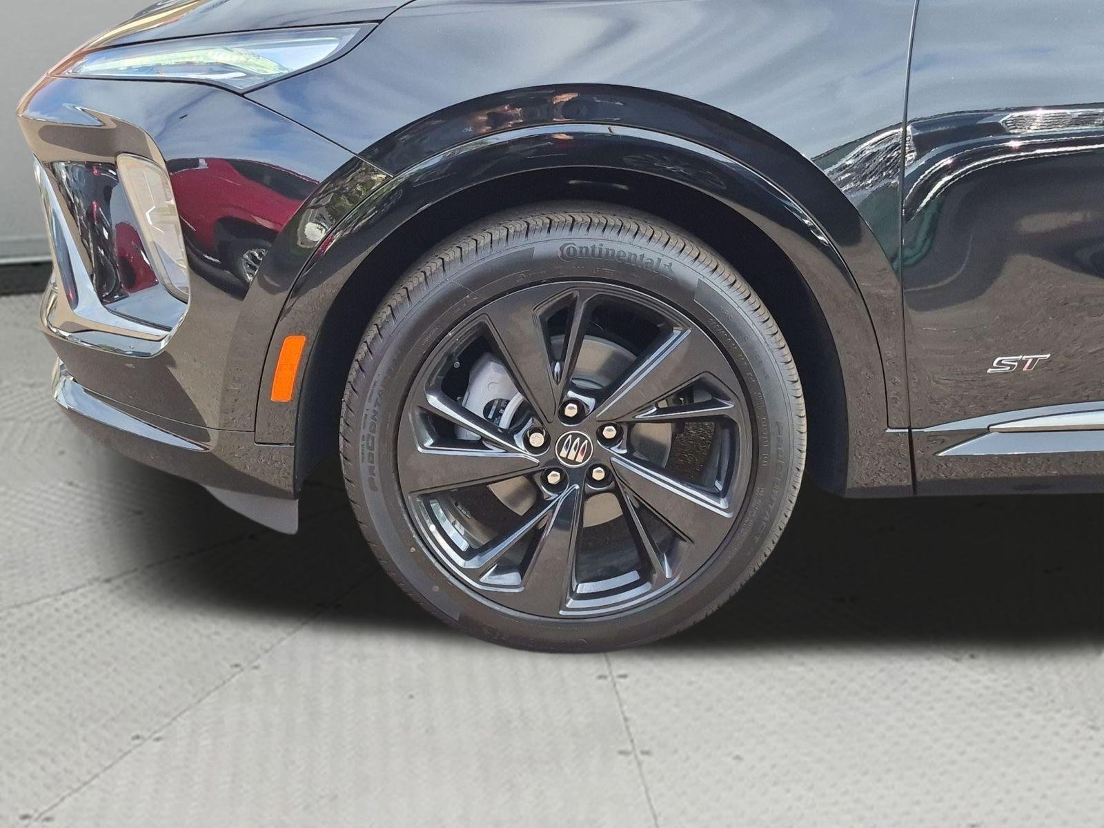 New 2026 Buick Envision Sport Touring AWD/4WD image 31