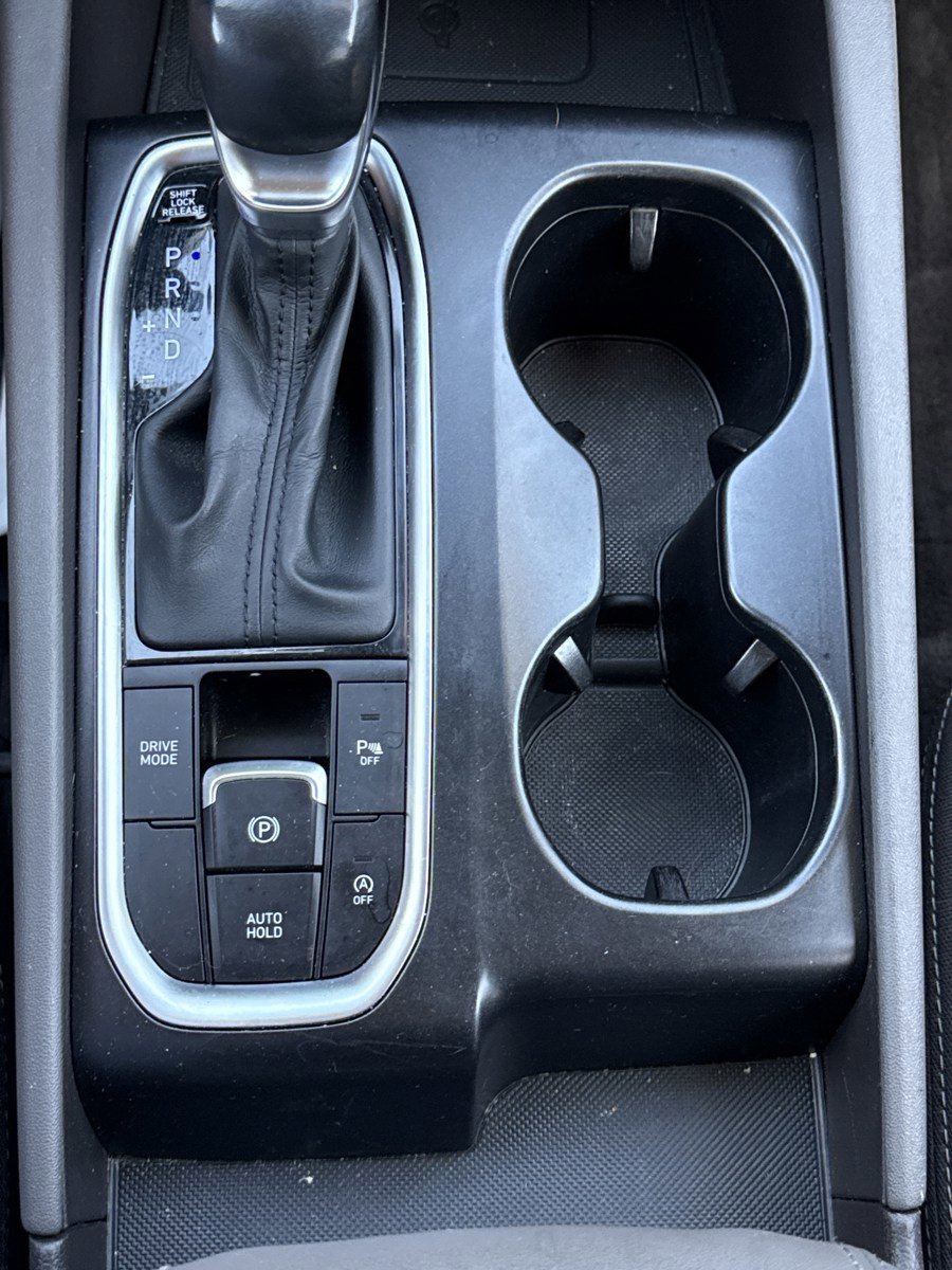 Used 2020 Hyundai Santa Fe SEL w/ Convenience Package image 26