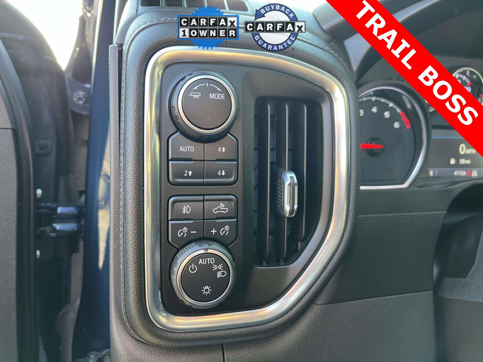 Used 2021 Chevrolet Silverado 1500 LT Trail Boss w/ Bed Protection Package image 24