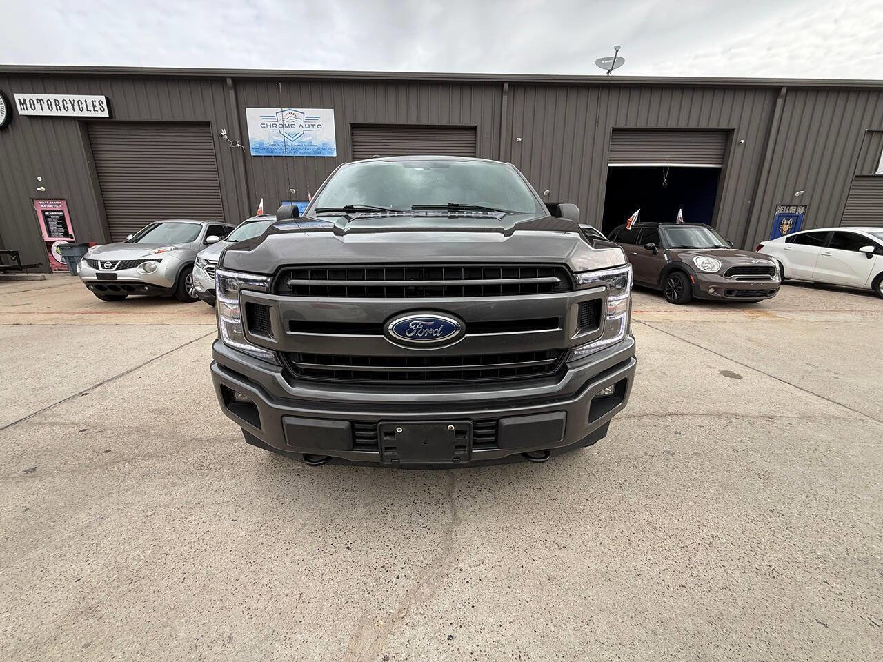 Used 2018 Ford F150 XLT w/ Equipment Group 302A Luxury image 6