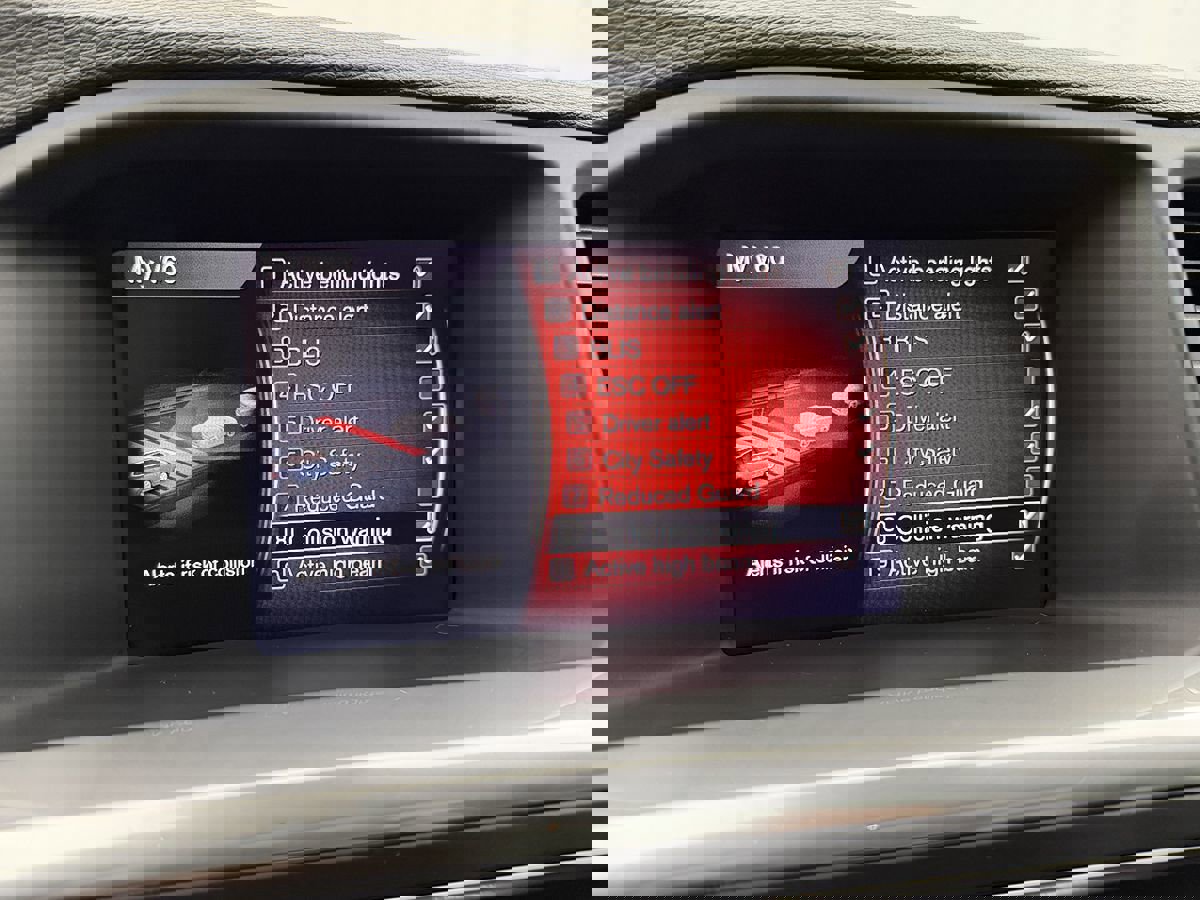 Used 2018 Volvo V60 T6 Polestar image 31