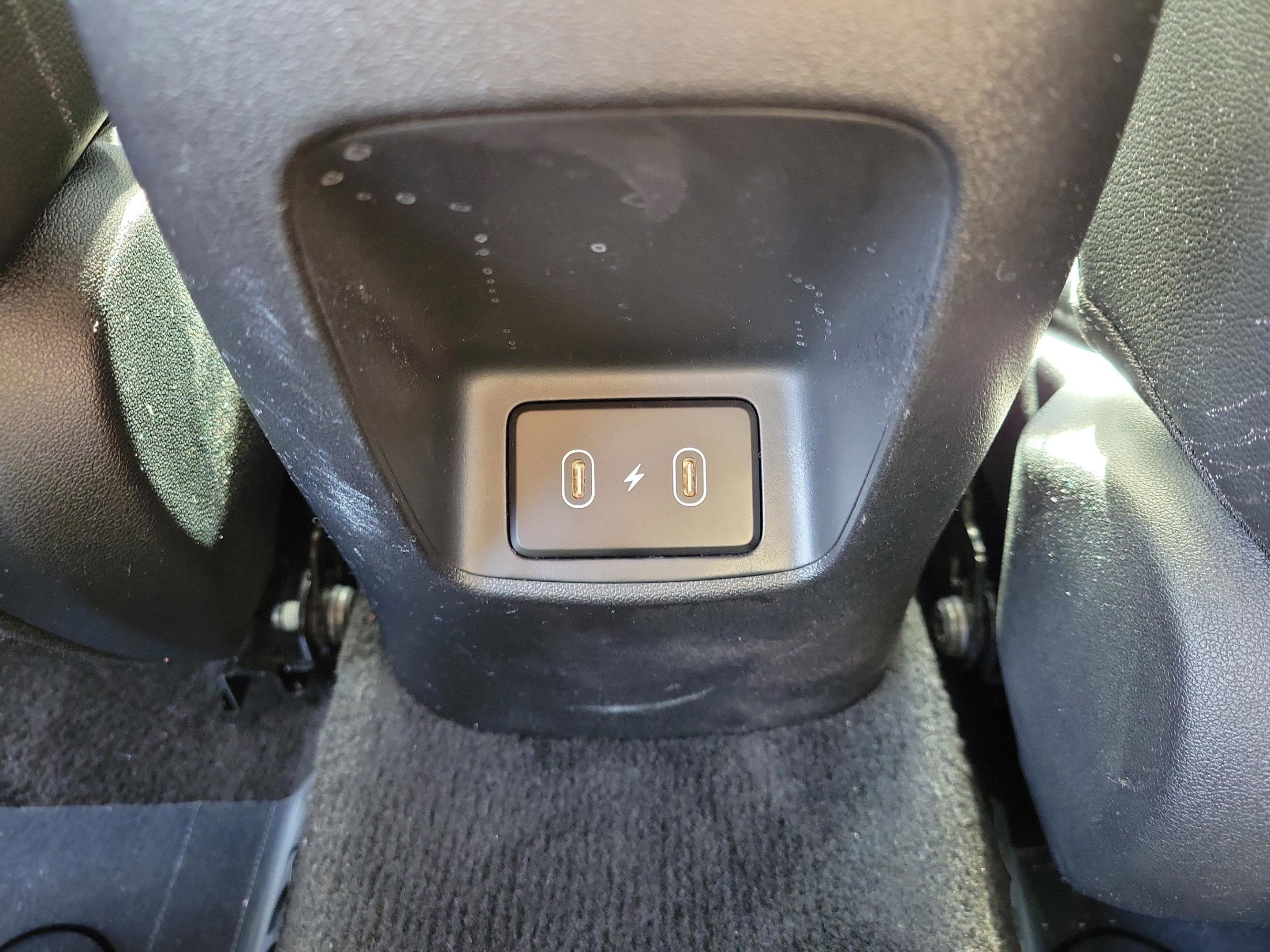 Certified 2024 Hyundai Elantra Limited image 7