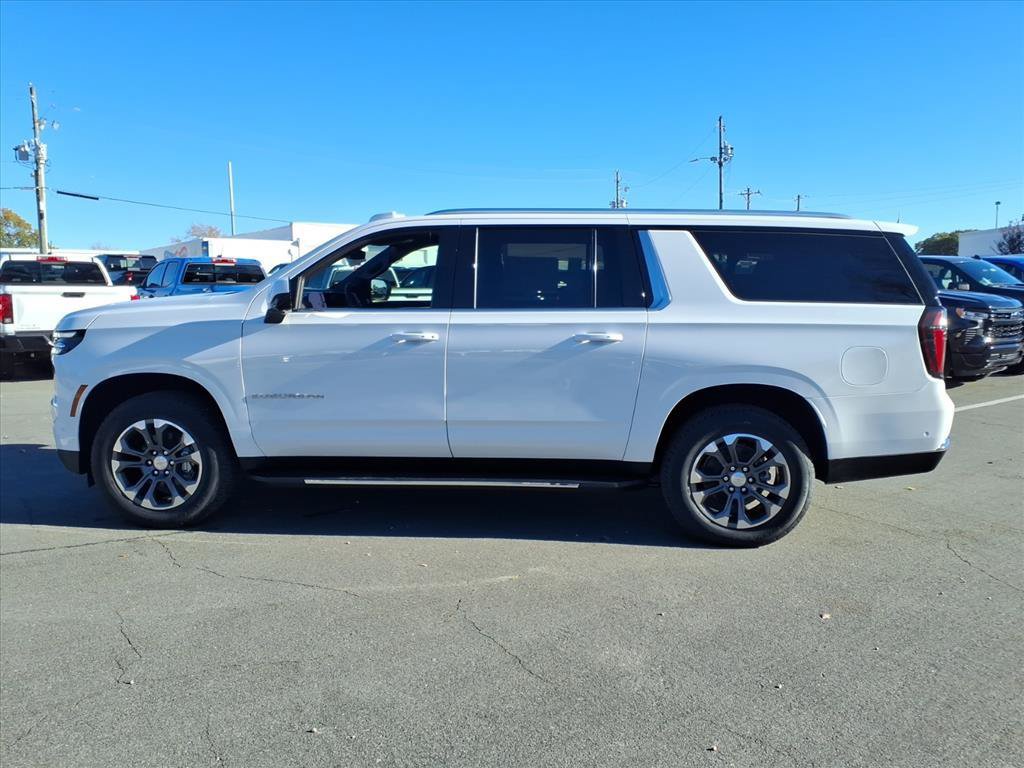 New 2026 Chevrolet Suburban LS RWD image 4