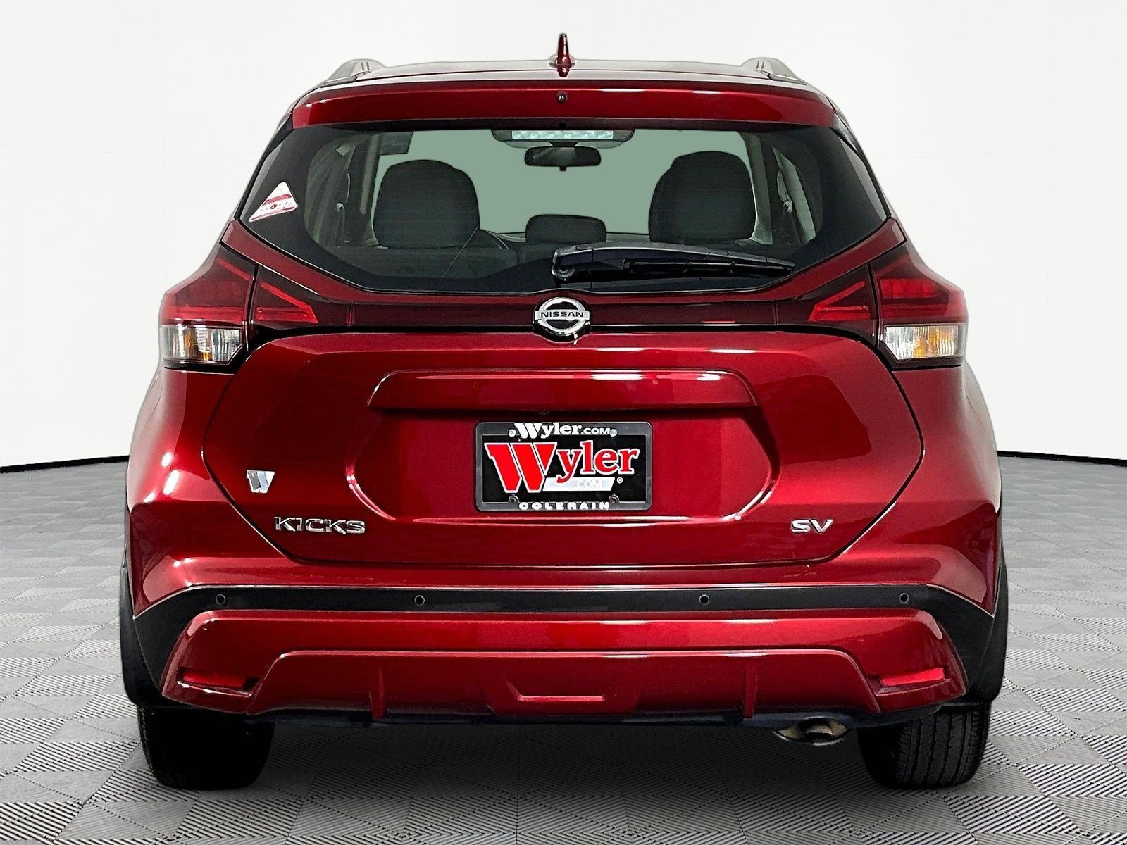 Used 2021 Nissan Kicks SV FWD image 5