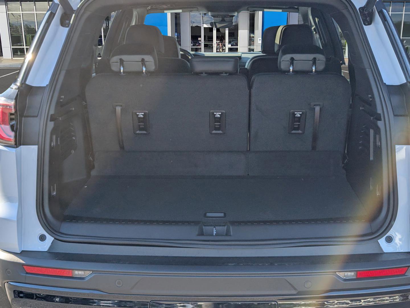 New 2026 GMC Acadia AT4 w/ Super Cruise Package image 10