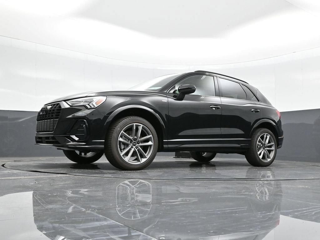 New 2025 Audi Q3 2.0T Premium AWD/4WD image 24