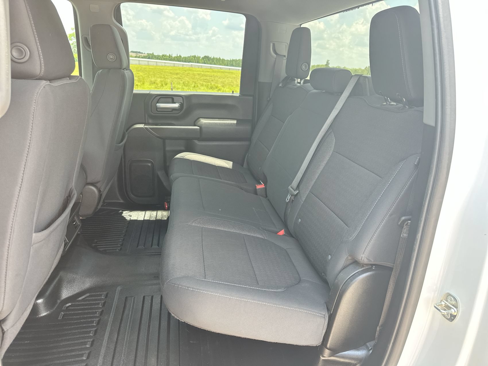 Used 2021 Chevrolet Silverado 2500 LT AWD/4WD image 21