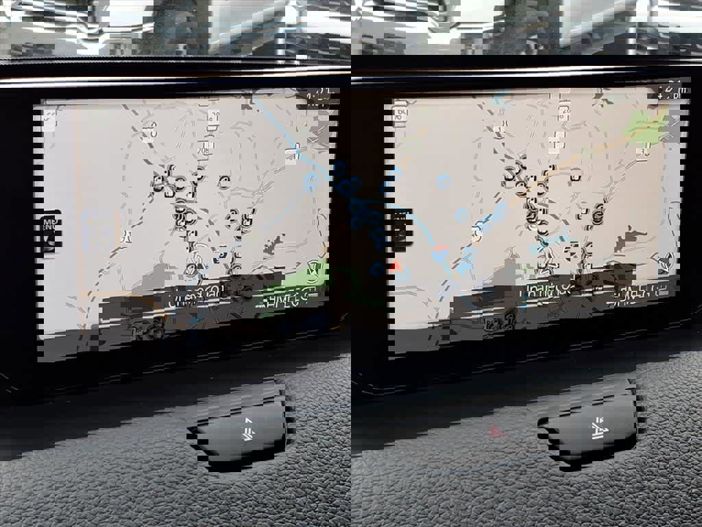 Used 2024 MAZDA CX-90 Plug-In Hybrid w/ Premium Pkg image 18