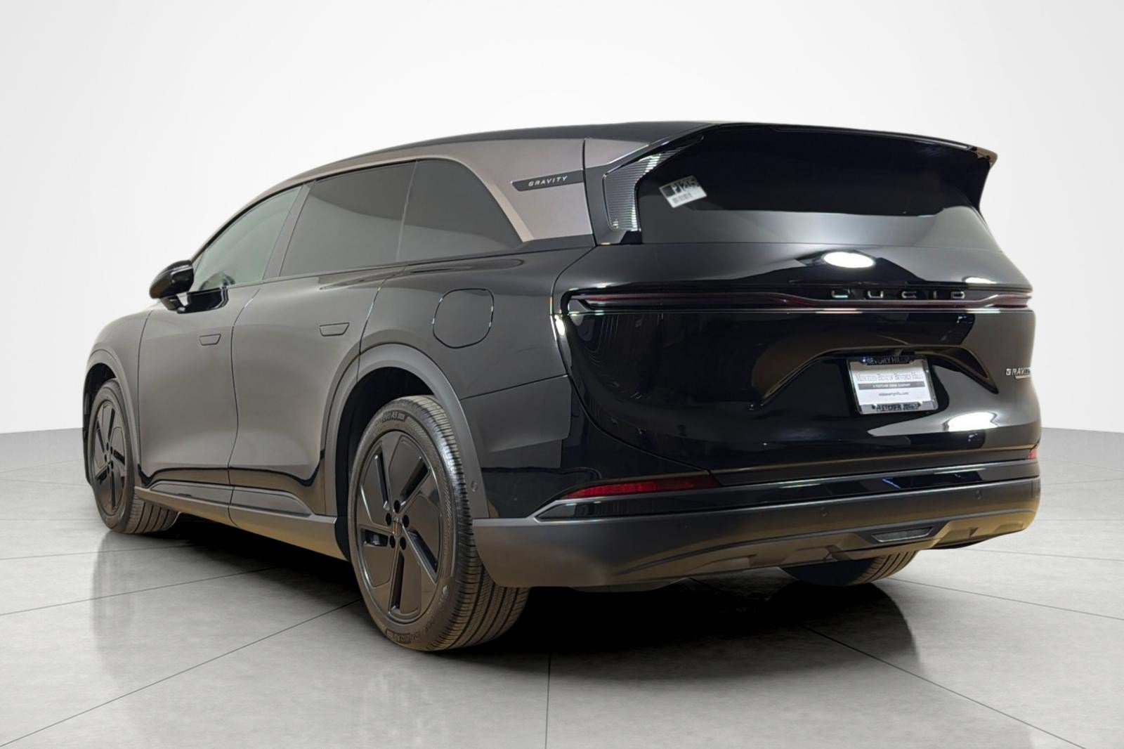 Used 2026 Lucid Gravity Grand Touring AWD/4WD image 3